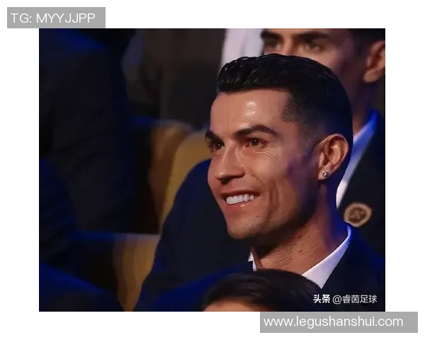 C罗在足球明星身价排名中稳居前列的秘密与影响力分析