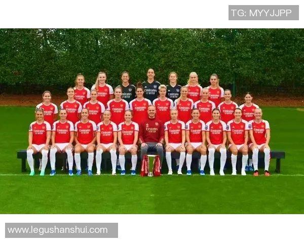 女足13号球员闪耀赛场她们的名字与荣耀同行